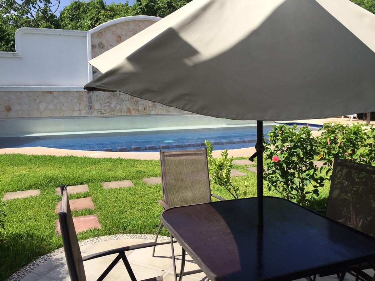 Casa Pili Bed & Breakfast Playa del Carmen Exterior photo